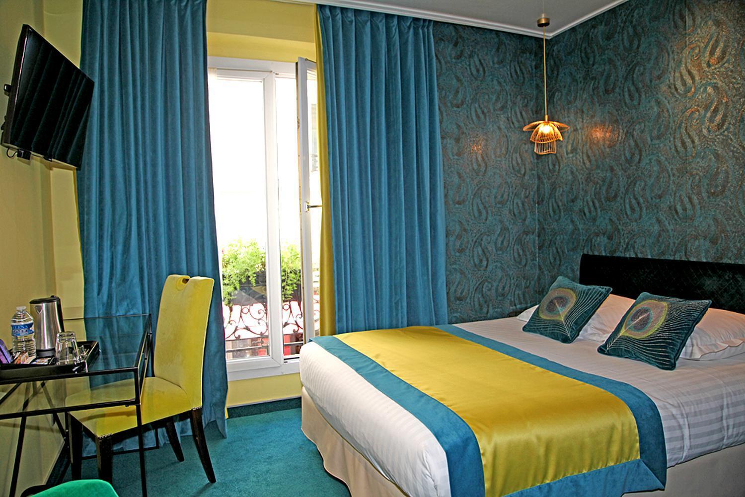 Western Anjou Lafayette Hotel 3*
