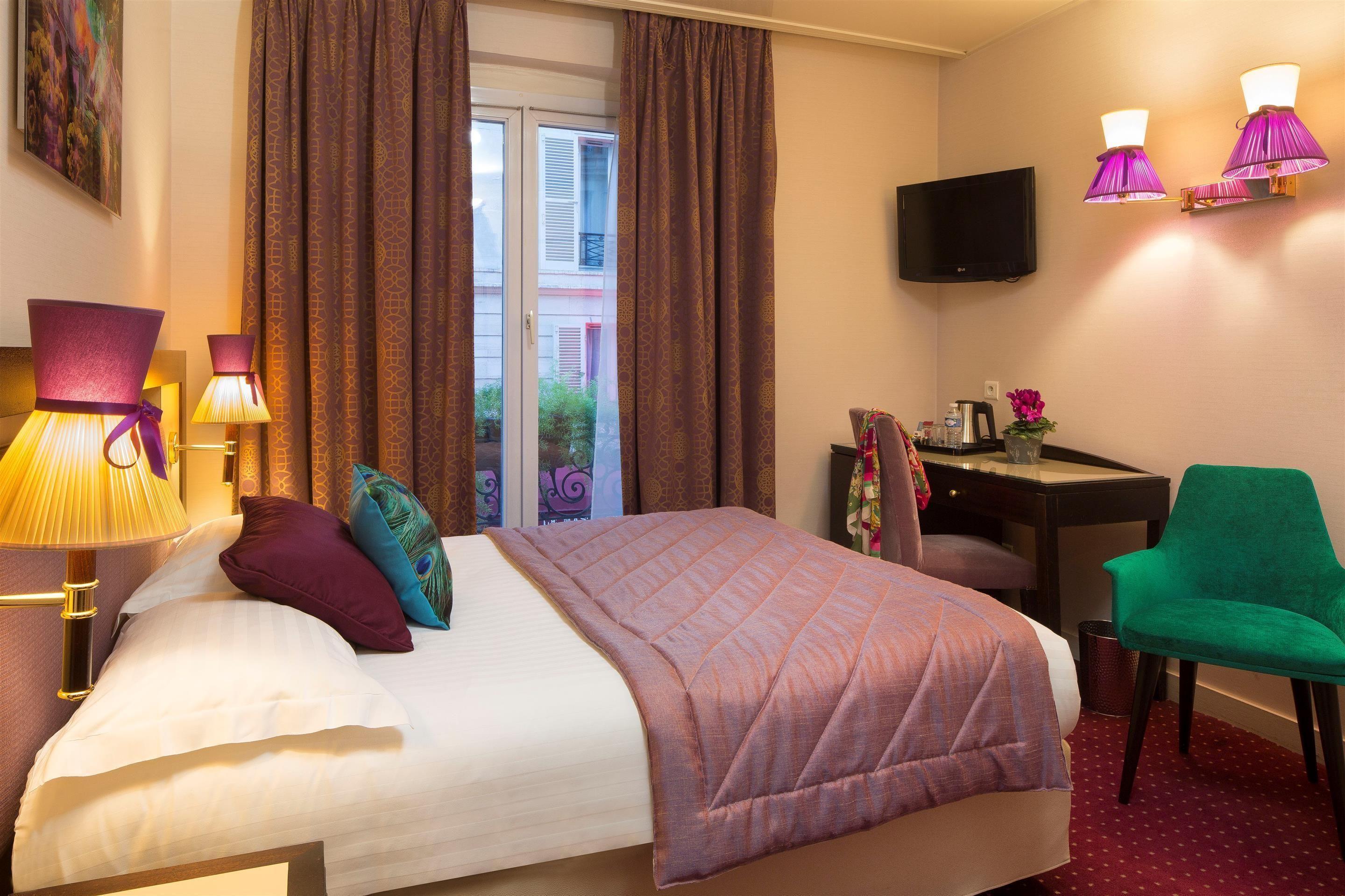 Western Anjou Lafayette 3*