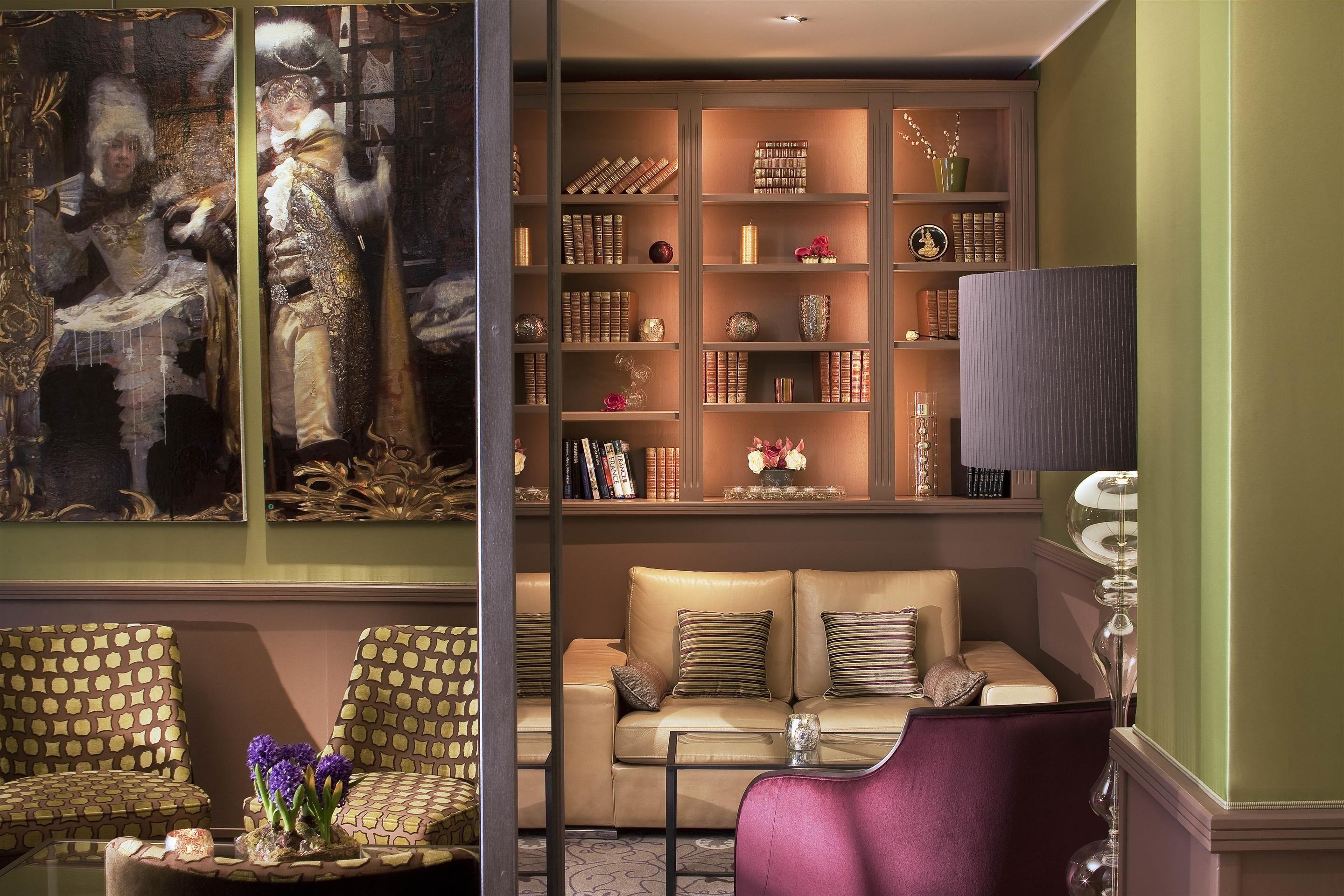 Western Anjou Lafayette 3*