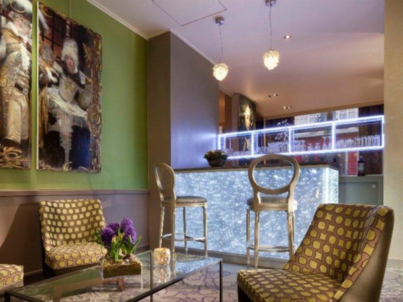 Western Anjou Lafayette 3* Parigi