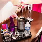 Western Anjou Lafayette 3*