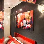 Western Anjou Lafayette Hotel 3*