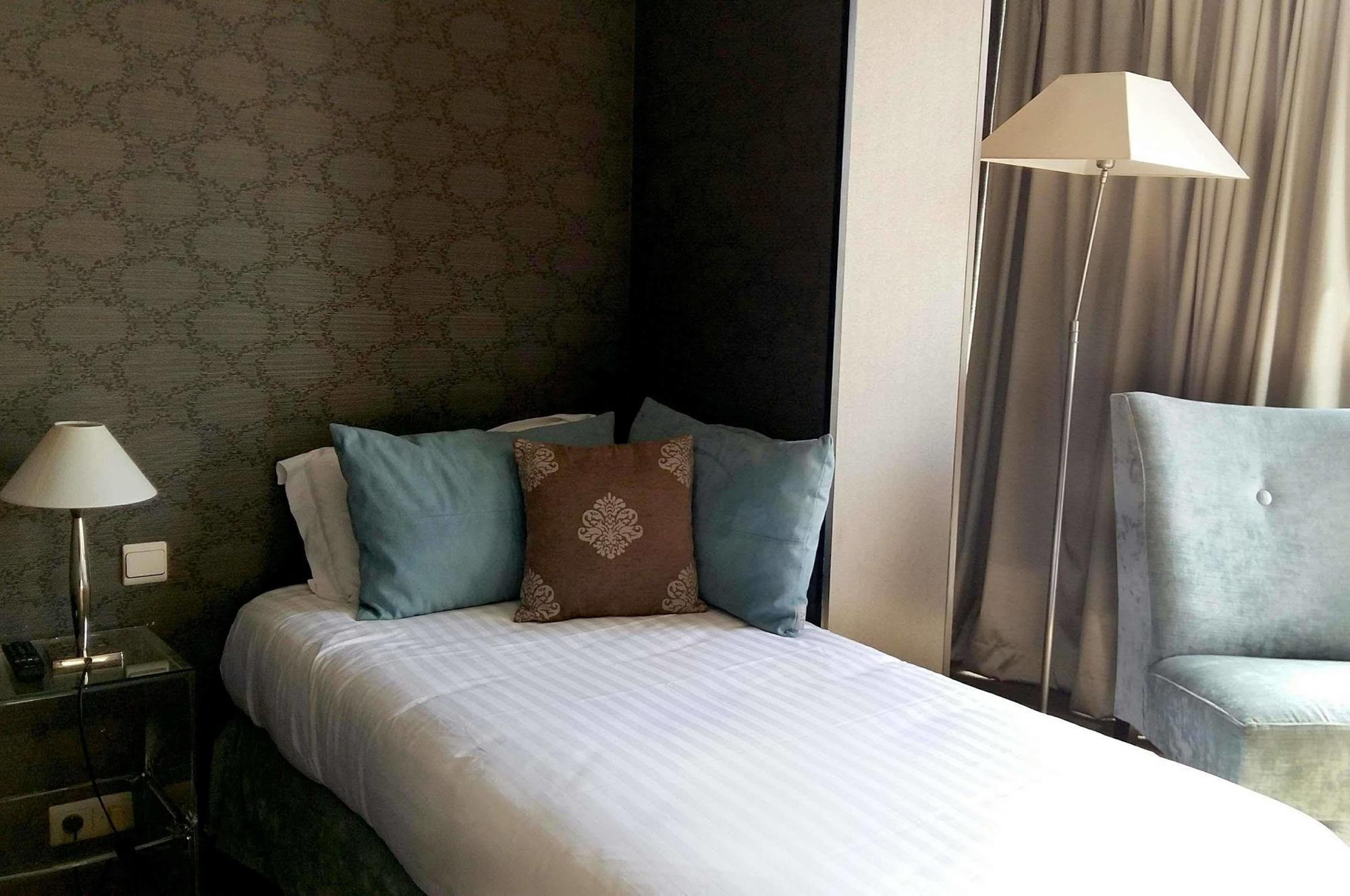 Western Anjou Lafayette 3* Parigi